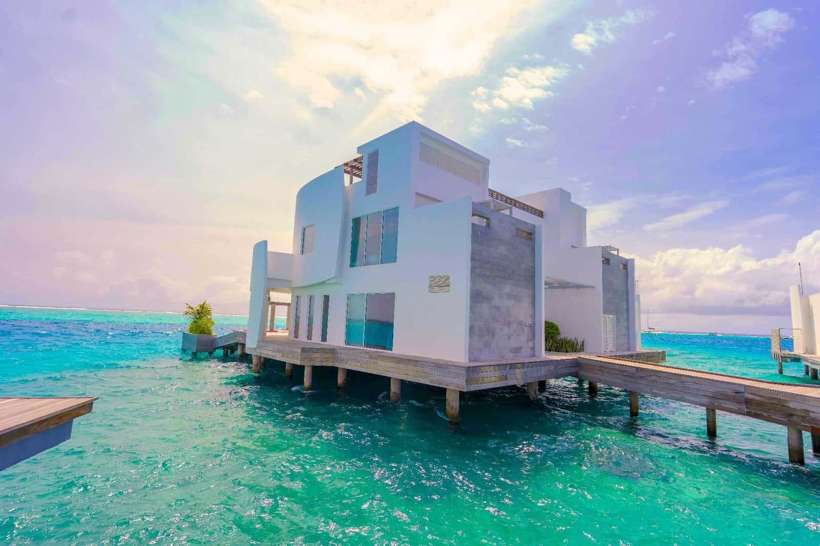Oceanfront House - Maldives Island Resort